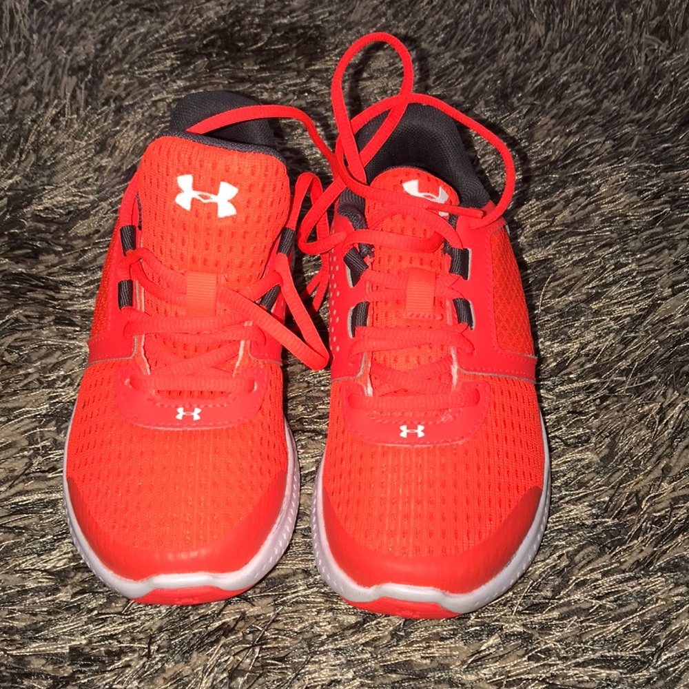 Boys under armour sneakers